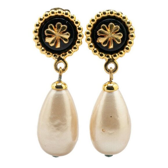 CHANEL Pearl Drop Clover Clip-On Earrings Gold Tone Auth w/Box #94238 - Picture 1 of 6